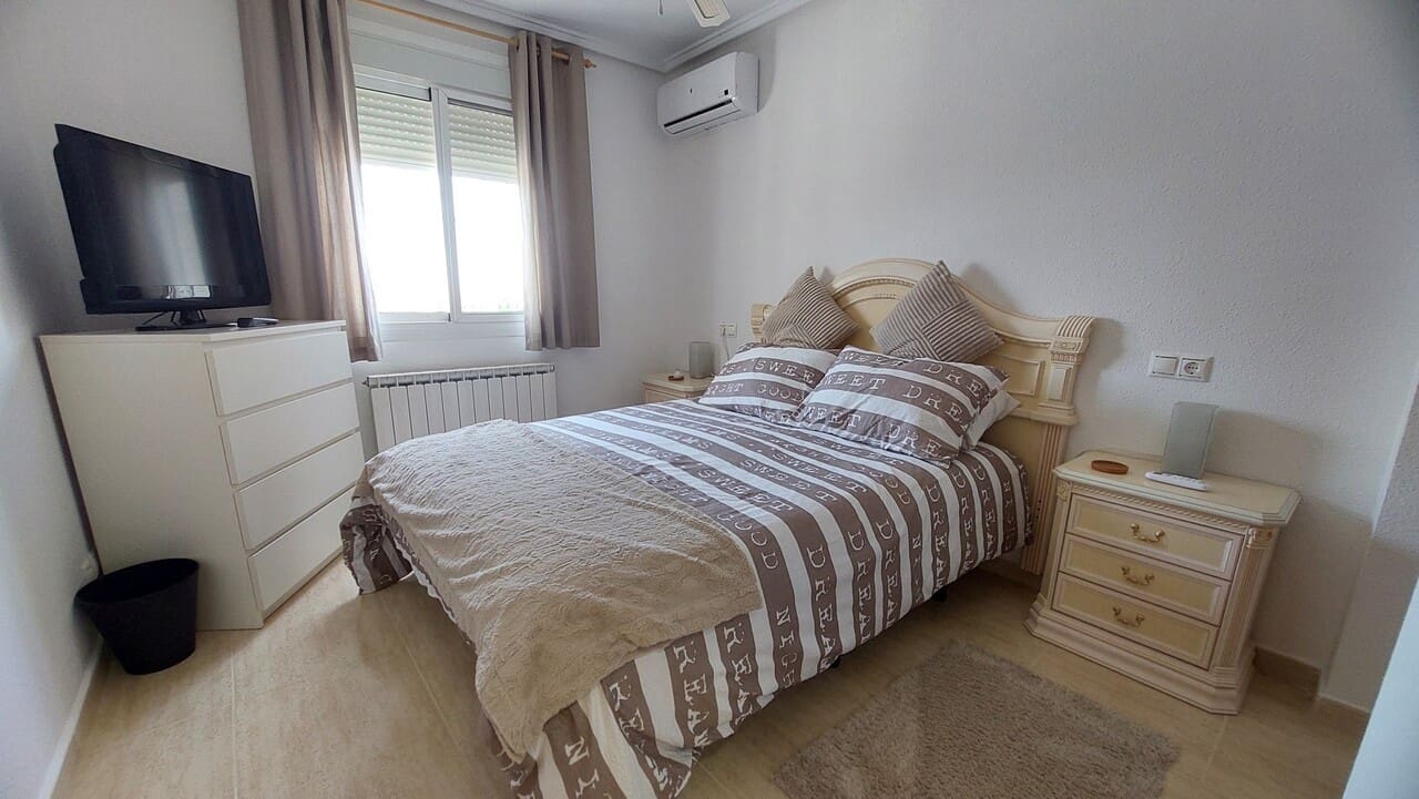 3 sovrum Villa till salu i Camposol med pool - 299 995 € (Ref: 9918645)