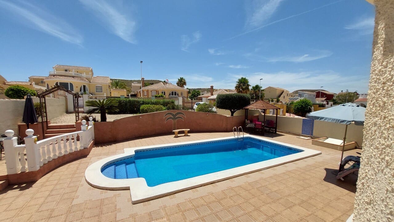 2 chambre Villa/Maison à vendre à Camposol avec piscine - 227 500 € (Ref: 9921437)