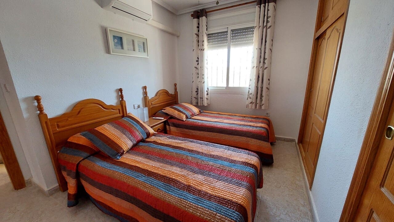 2 chambre Villa/Maison à vendre à Camposol avec piscine - 227 500 € (Ref: 9921437)