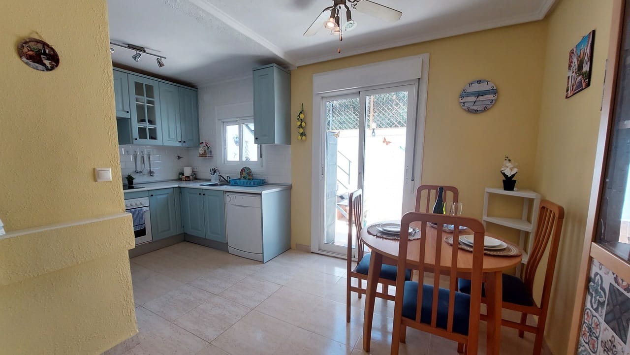 2 slaapkamer Rijtjeshuis te koop in Camposol - € 112.500 (Ref: 9923027)