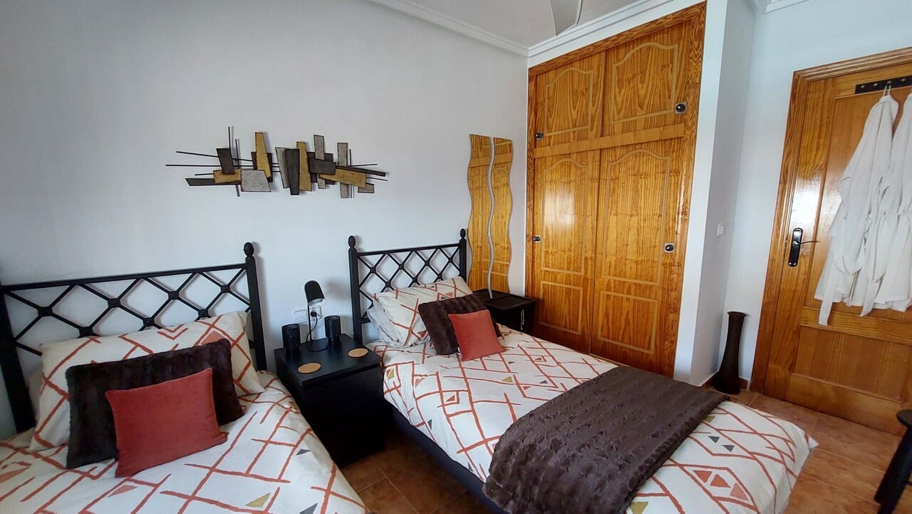 2 quarto Moradia para venda em Camposol com piscina - 274 950 € (Ref: 9935075)