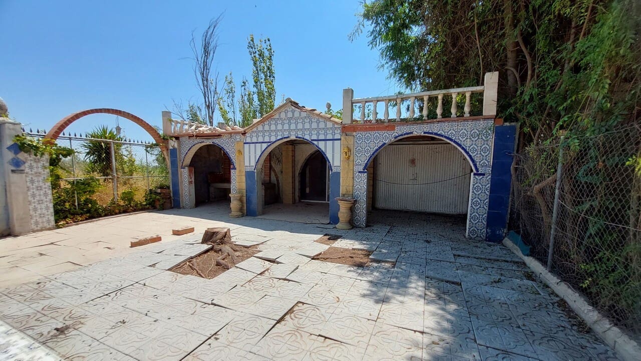 8 soveværelse Finca/Landehus til salg i Totana med swimmingpool - € 225.000 (Ref: 9950533)