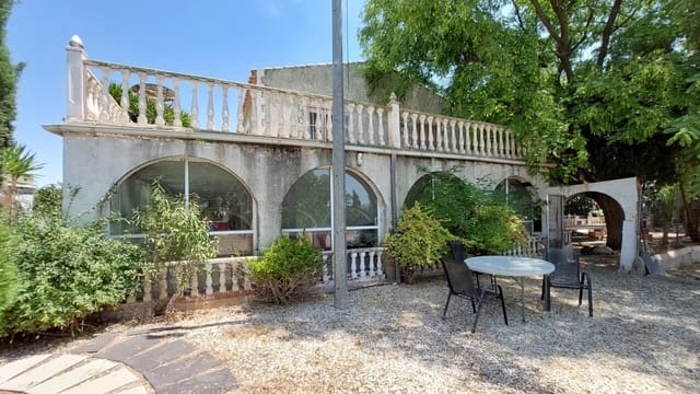 8 soveværelse Finca/Landehus til salg i Totana med swimmingpool - € 225.000 (Ref: 9950533)