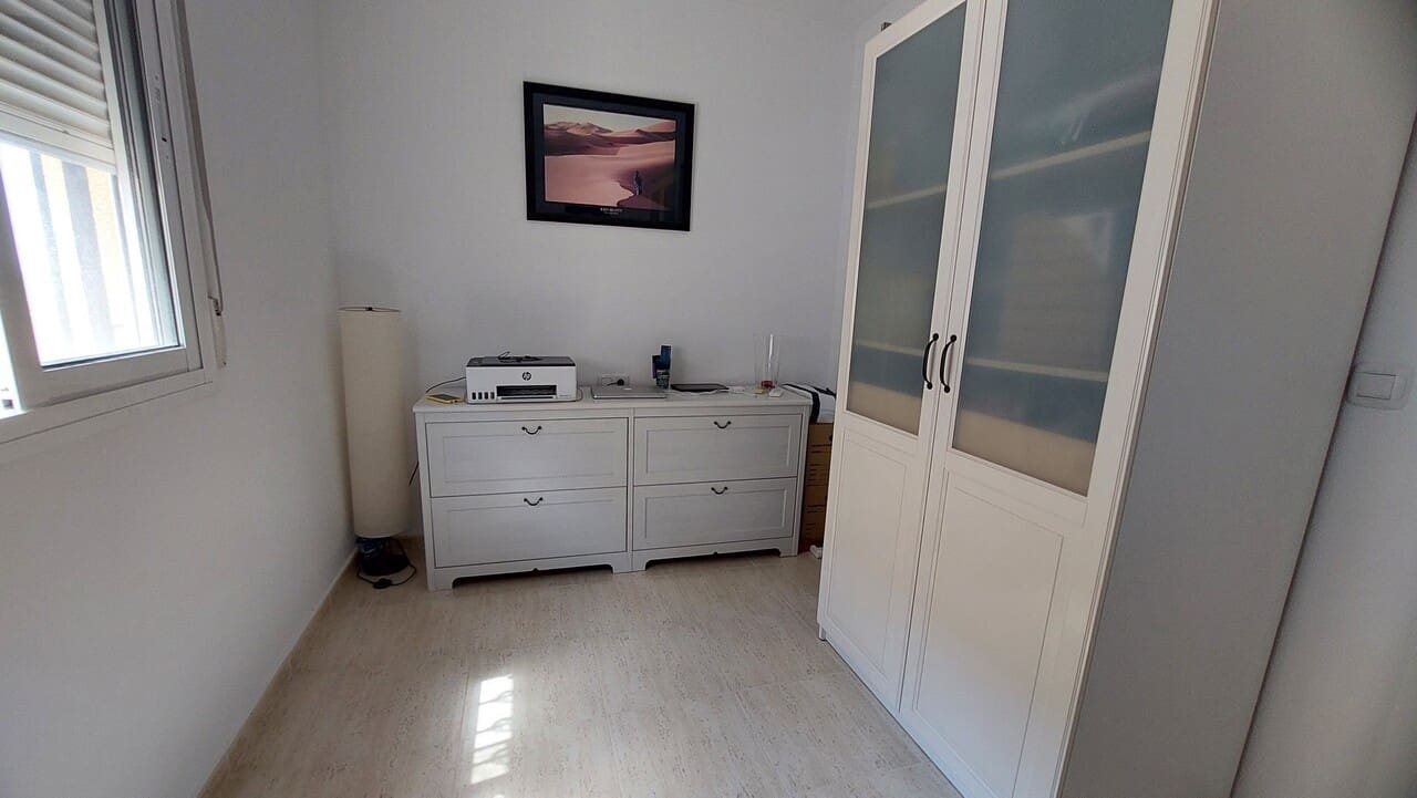 3 soveværelse Villa til salg i Camposol med swimmingpool - € 175.000 (Ref: 9956368)