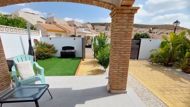 3 soveværelse Villa til salg i Camposol, Mazarrón med swimmingpool - € 175.000 (Ref: 9956368)