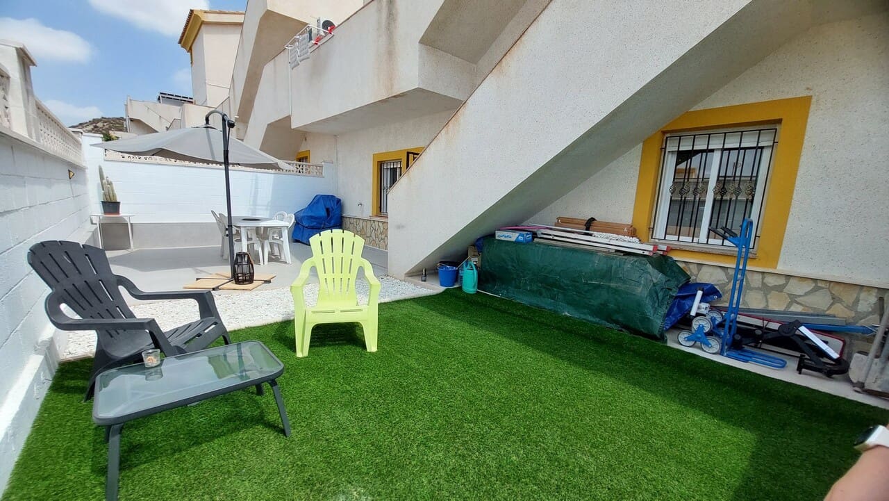 3 soveværelse Villa til salg i Camposol med swimmingpool - € 175.000 (Ref: 9956368)