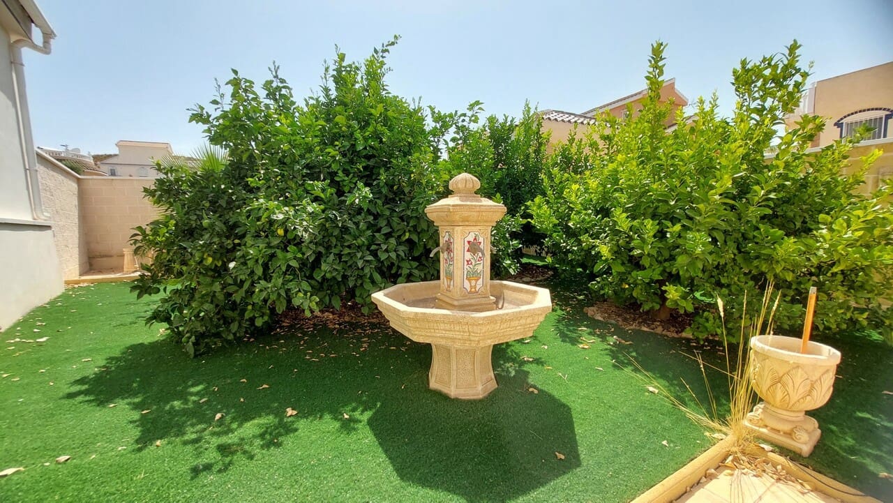3 bedroom Villa for sale in Camposol with pool - € 299,995 (Ref: 9972268)