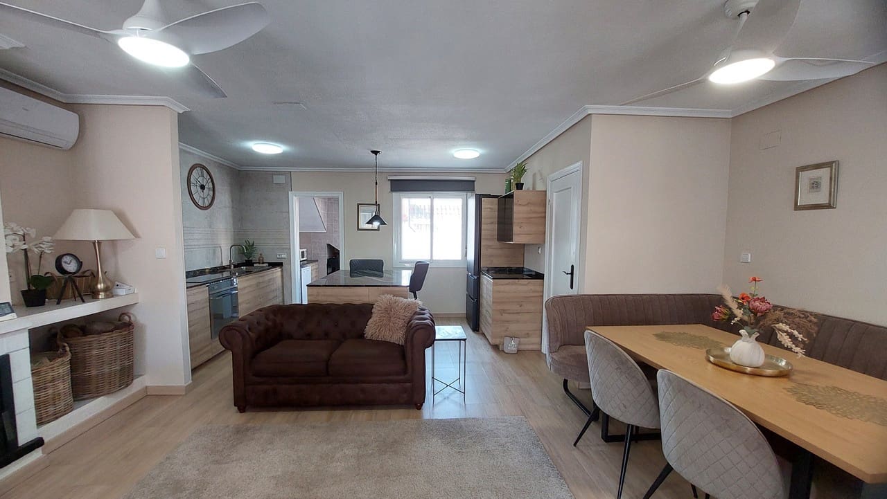 2 slaapkamer Villa te koop in Camposol met zwembad - € 199.995 (Ref: 9981519)