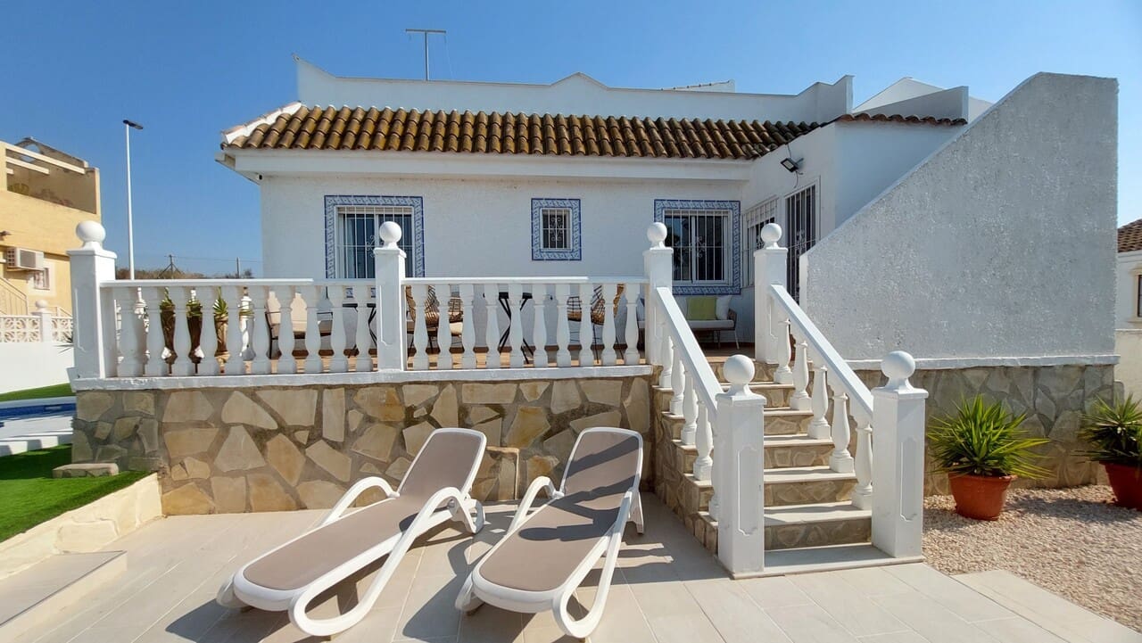 2 slaapkamer Villa te koop in Camposol met zwembad - € 199.995 (Ref: 9981519)