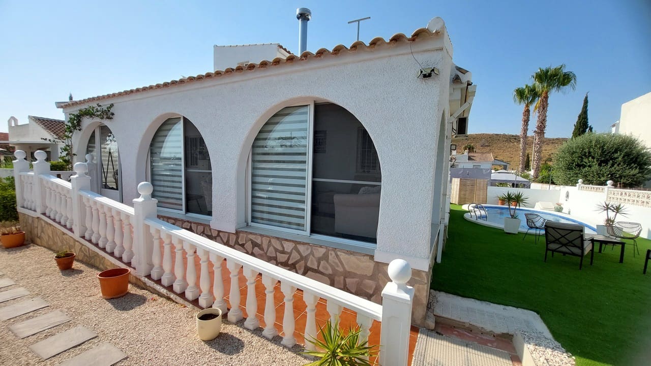 2 slaapkamer Villa te koop in Camposol met zwembad - € 199.995 (Ref: 9981519)