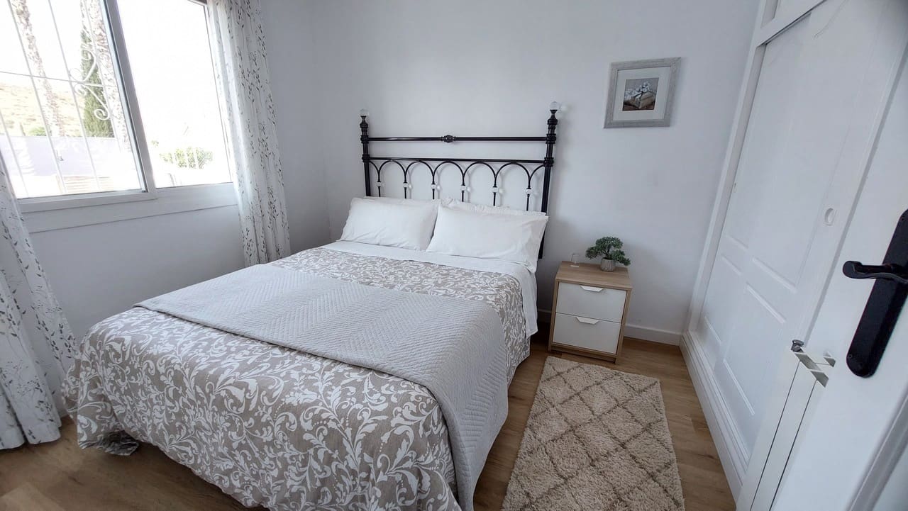 2 slaapkamer Villa te koop in Camposol met zwembad - € 199.995 (Ref: 9981519)