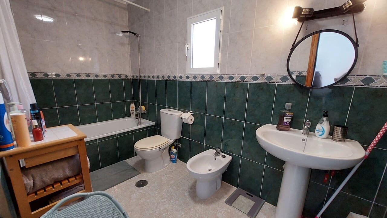 3 slaapkamer Villa te koop in Camposol met zwembad - € 239.995 (Ref: 9984030)