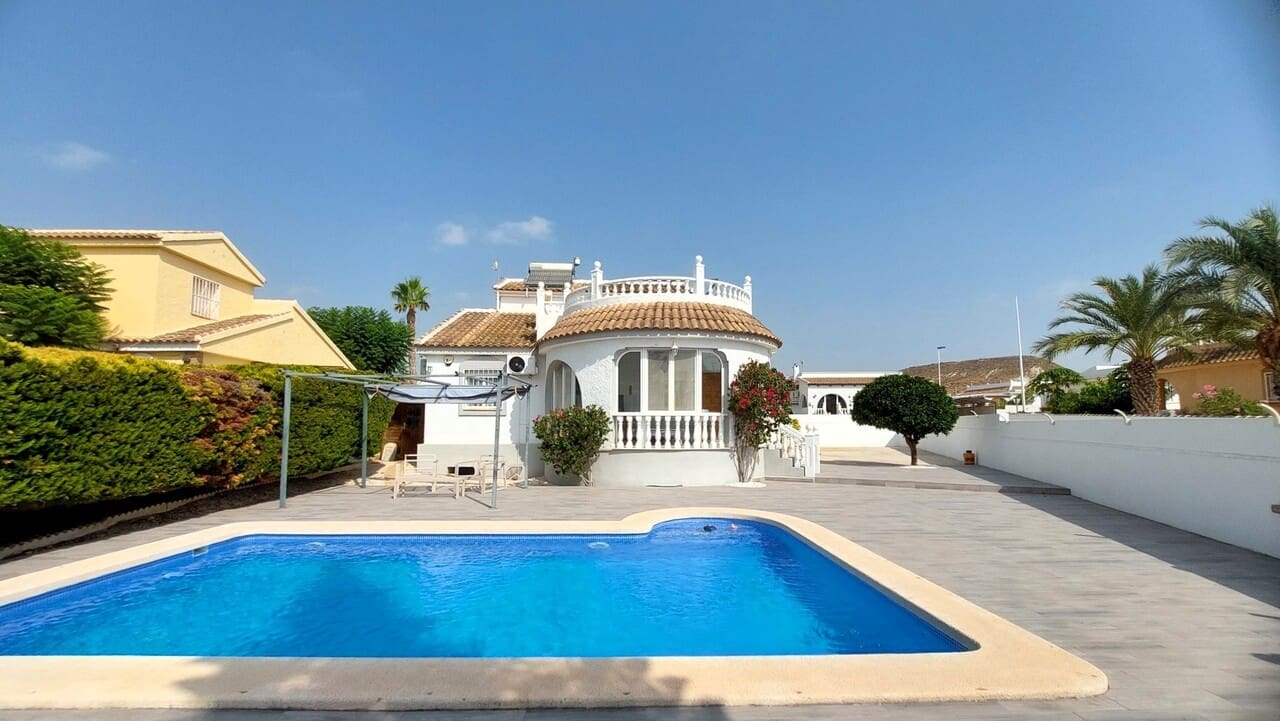 3 slaapkamer Villa te koop in Camposol met zwembad - € 239.995 (Ref: 9984030)