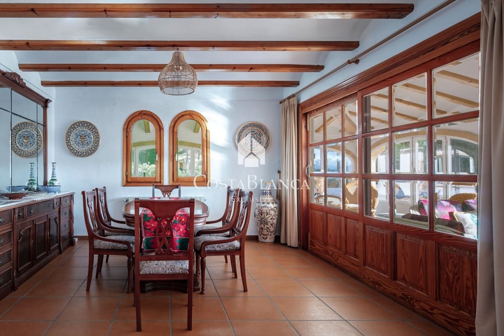 6 bedroom Villa for sale in Javea / Xabia - € 2,490,000 (Ref: 7698915)