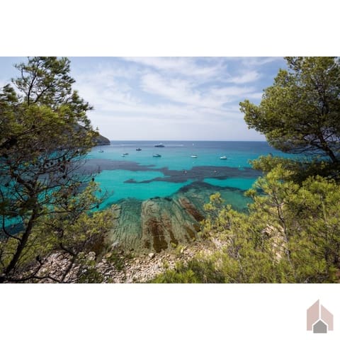 4 bedroom Villa for sale in Casco Urbano, Teulada-Moraira - € 1,775,000 (Ref: 7698918)