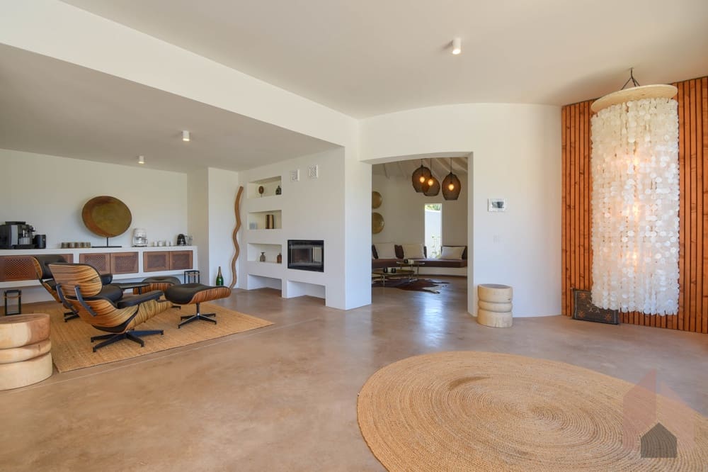 4 bedroom Villa for sale in Moraira - € 2,075,000 (Ref: 7698929)