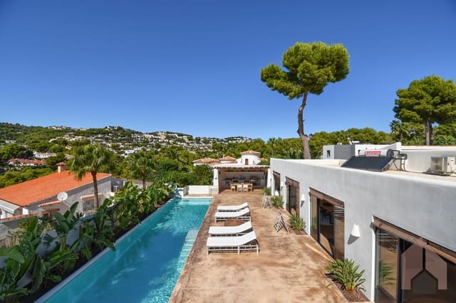 4 soverom Villa til salgs i Moraira, Teulada-Moraira - € 2 075 000 (Ref: 7698929)