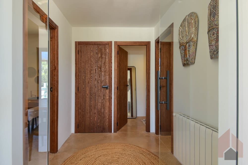 4 bedroom Villa for sale in Moraira - € 2,075,000 (Ref: 7698929)