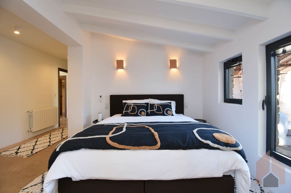 4 bedroom Villa for sale in Moraira - € 2,075,000 (Ref: 7698929)