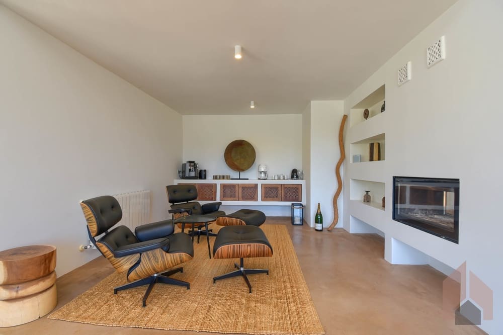 4 bedroom Villa for sale in Moraira - € 2,075,000 (Ref: 7698929)