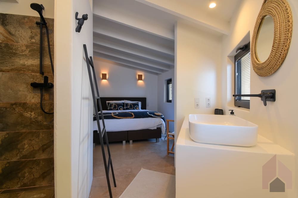 4 bedroom Villa for sale in Moraira - € 2,075,000 (Ref: 7698929)