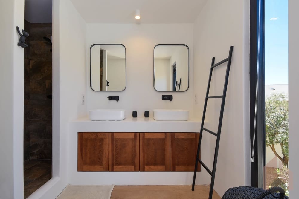 4 bedroom Villa for sale in Moraira - € 2,075,000 (Ref: 7698929)