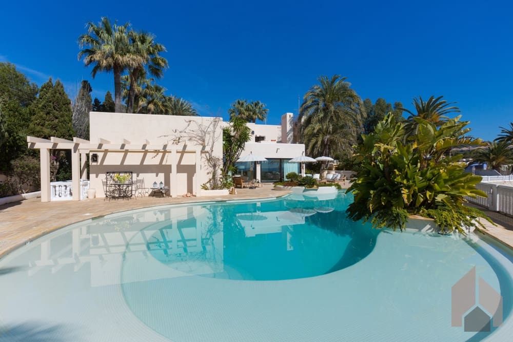 4 soveværelse Villa til salg i Moraira - € 5.850.000 (Ref: 7698932)