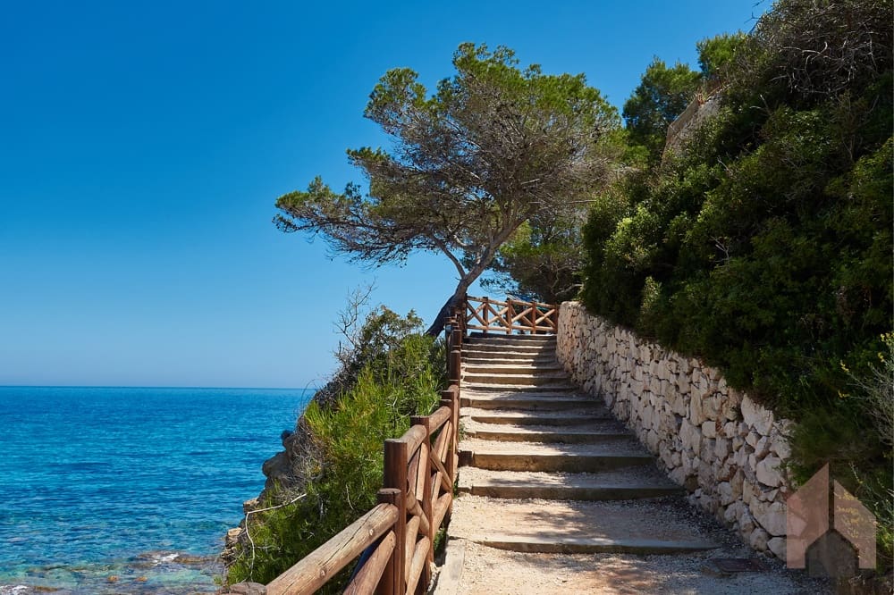 4 bedroom Villa for sale in Benissa - € 2,750,000 (Ref: 7698946)