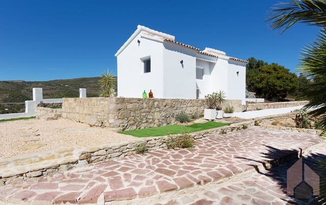5 bedroom Finca/Country House for sale in Benissa - € 2,480,000 (Ref: 7914703)
