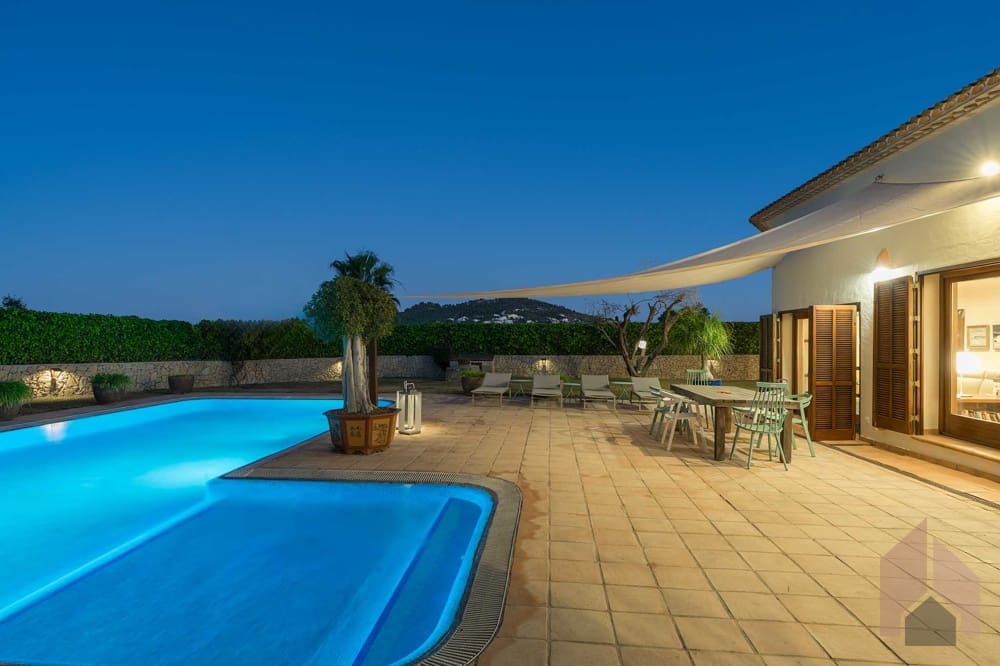 4 soveværelse Villa til salg i Javea / Xabia - € 1.650.000 (Ref: 8104023)