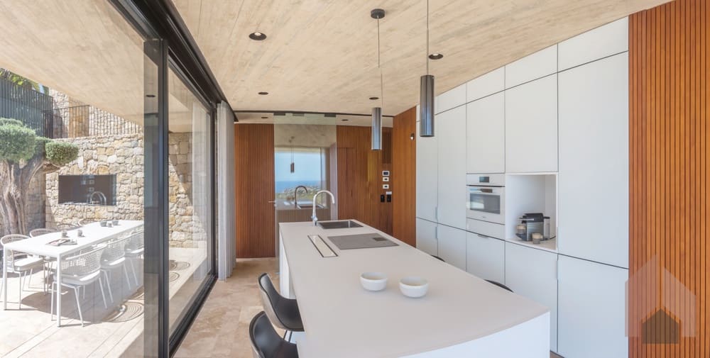 4 bedroom Villa for sale in Benissa - € 2,950,000 (Ref: 8550048)