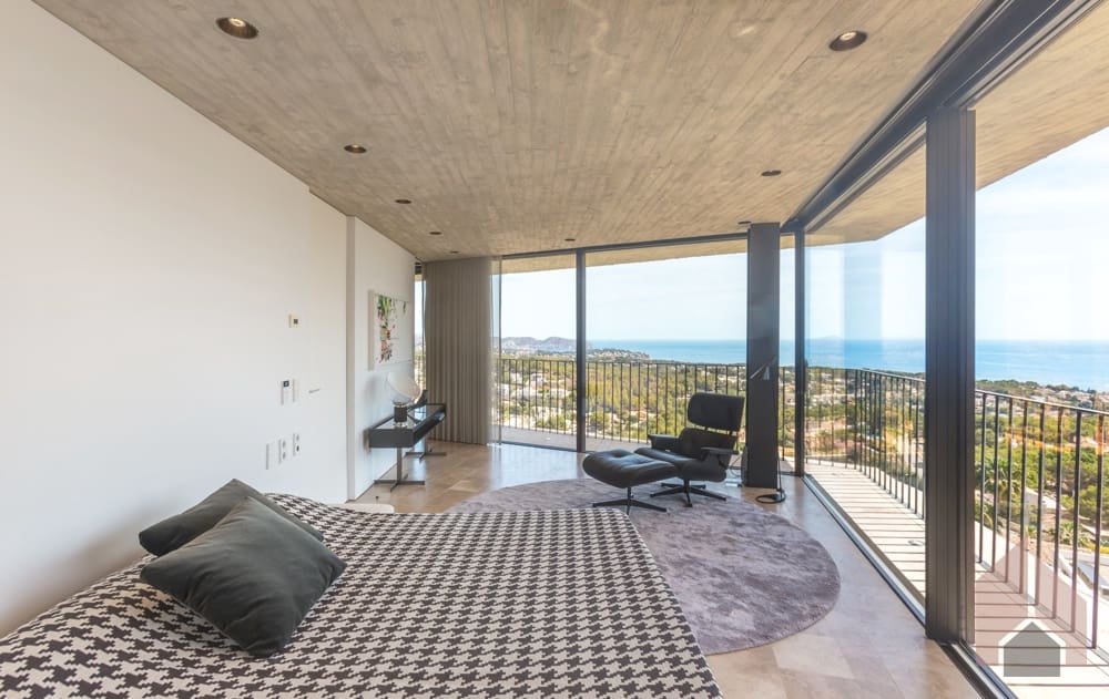 4 bedroom Villa for sale in Benissa - € 2,950,000 (Ref: 8550048)