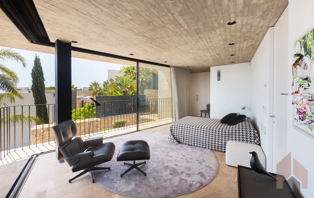 4 bedroom Villa for sale in Benissa - € 2,950,000 (Ref: 8550048)