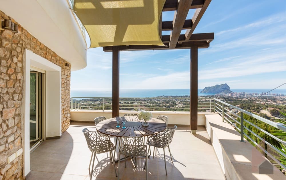 4 bedroom Villa for sale in Benissa - € 1,750,000 (Ref: 8928138)