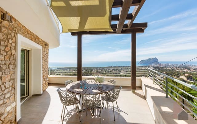 4 bedroom Villa for sale in Benissa - € 1,750,000 (Ref: 8928138)