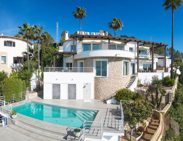 4 bedroom Villa for sale in Benissa - € 1,750,000 (Ref: 8928138)