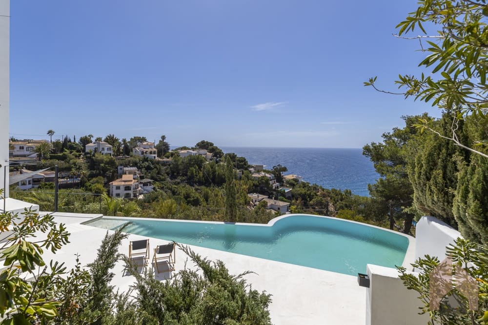 4 makuuhuone Huvila myytävänä paikassa Javea / Xabia - 1 490 000 € (Ref: 9103856)