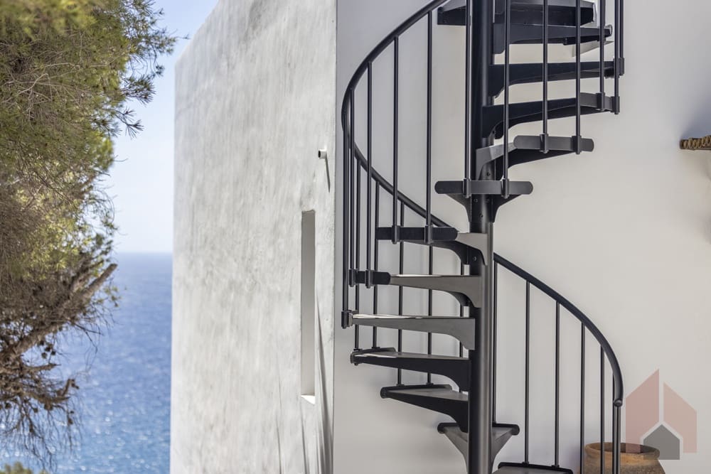 4 makuuhuone Huvila myytävänä paikassa Javea / Xabia - 1 490 000 € (Ref: 9103856)