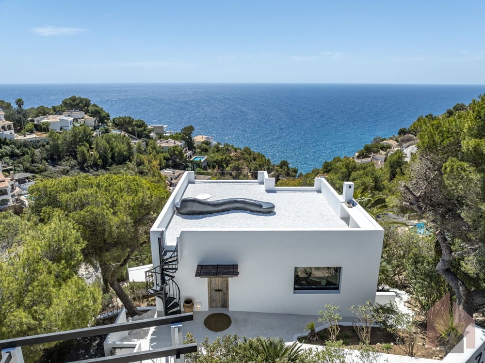 4 makuuhuone Huvila myytävänä paikassa Javea / Xabia - 1 490 000 € (Ref: 9103856)