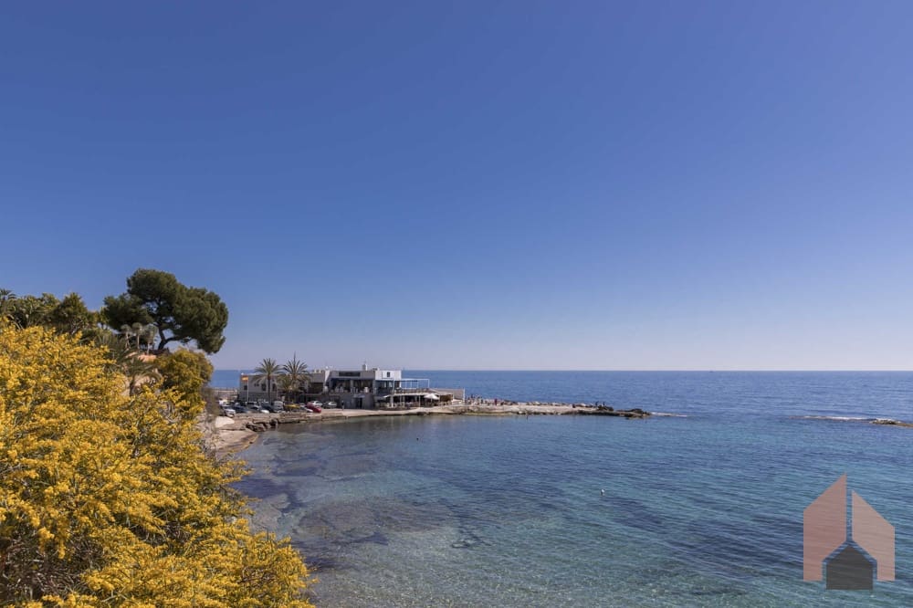 4 bedroom Villa for sale in Benissa - € 2,850,000 (Ref: 9438781)