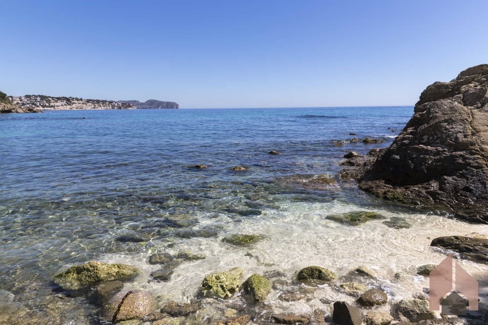 4 bedroom Villa for sale in Benissa - € 2,850,000 (Ref: 9438781)