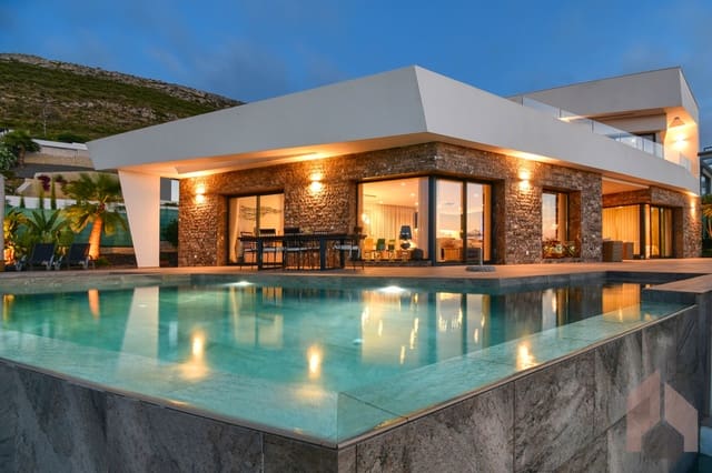 4 soveværelse Villa til salg i Centro ciudad, Javea / Xàbia - € 1.490.000 (Ref: 9506381)