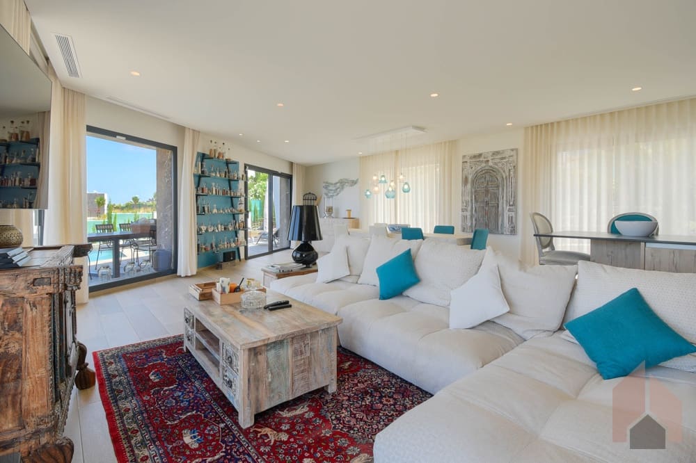 4 bedroom Villa for sale in Javea / Xabia - € 1,490,000 (Ref: 9506381)