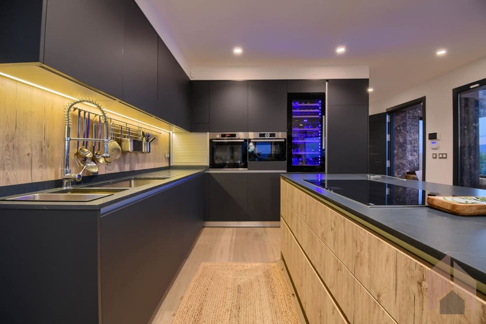 4 bedroom Villa for sale in Javea / Xabia - € 1,490,000 (Ref: 9506381)