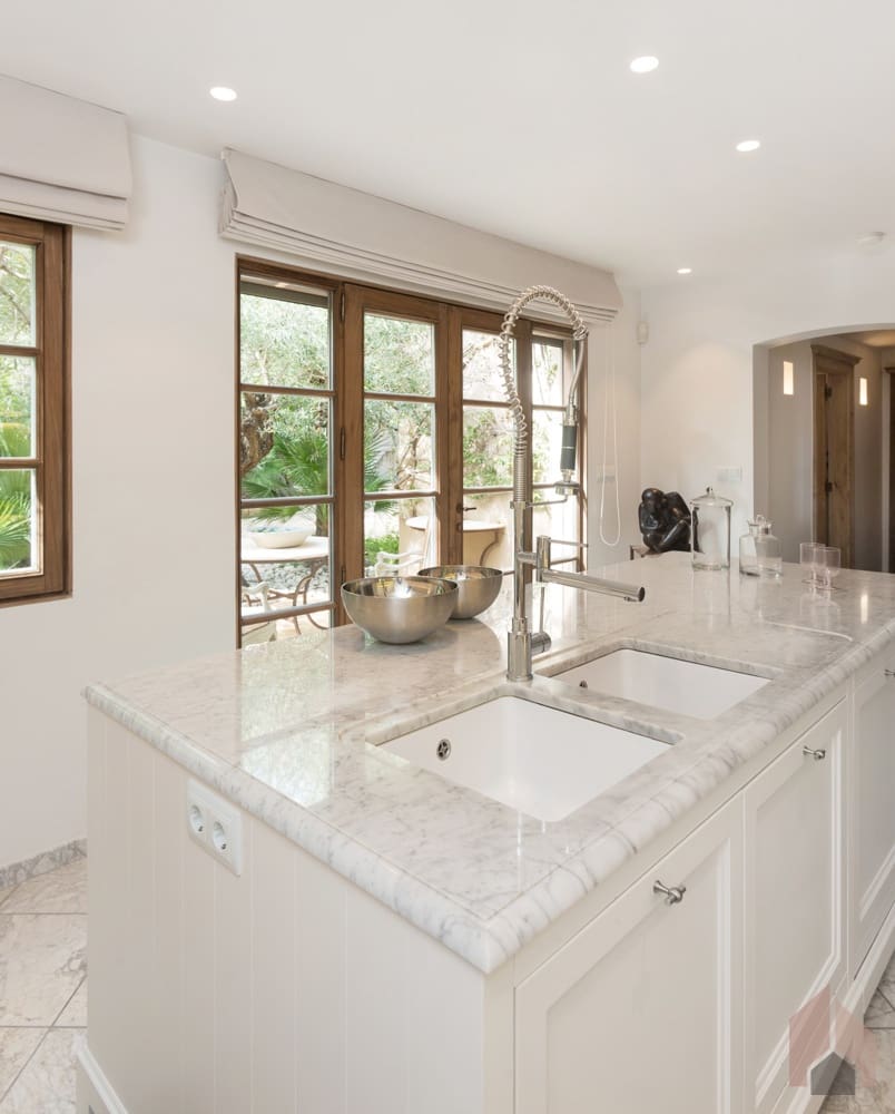 4 bedroom Villa for sale in Javea / Xabia - € 3,900,000 (Ref: 9511272)