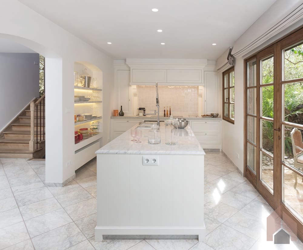 4 bedroom Villa for sale in Javea / Xabia - € 3,900,000 (Ref: 9511272)