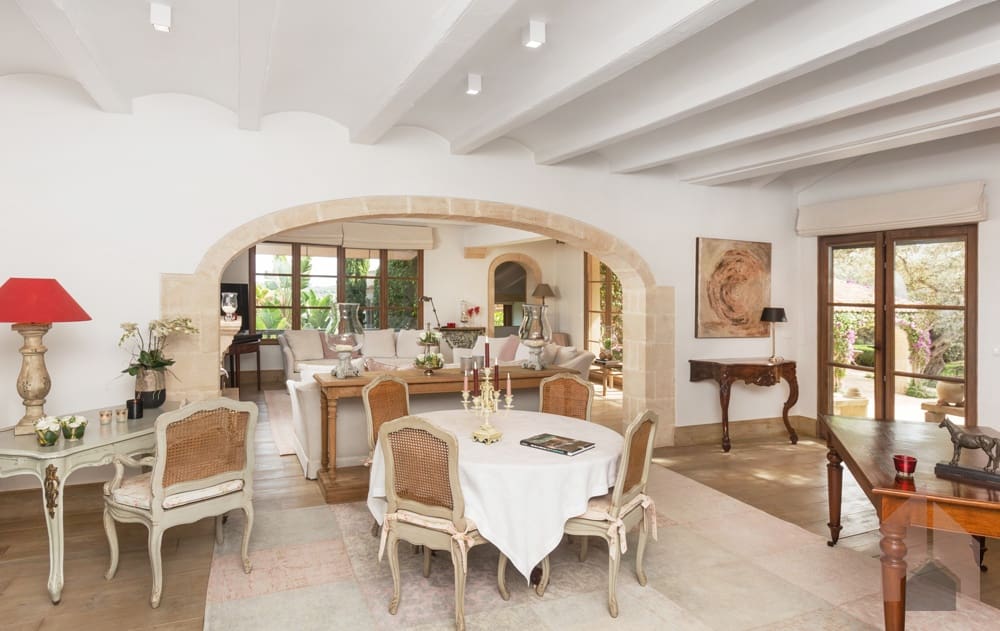 4 bedroom Villa for sale in Javea / Xabia - € 3,900,000 (Ref: 9511272)