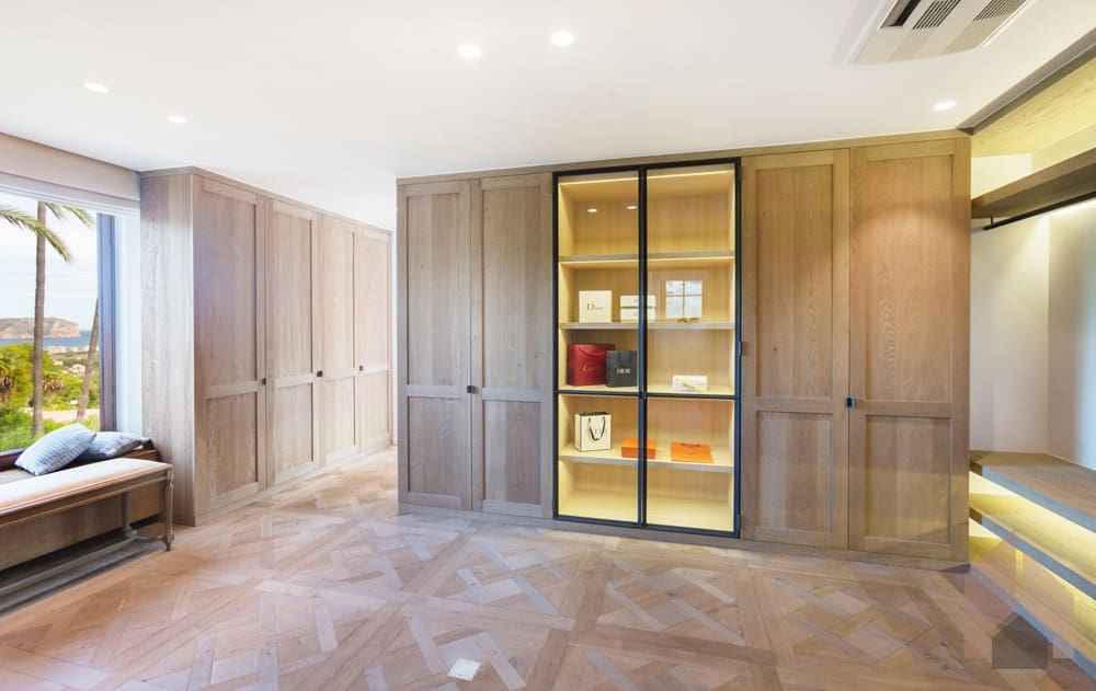 4 bedroom Villa for sale in Javea / Xabia - € 3,900,000 (Ref: 9511272)