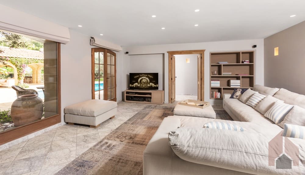 4 bedroom Villa for sale in Javea / Xabia - € 3,900,000 (Ref: 9511272)