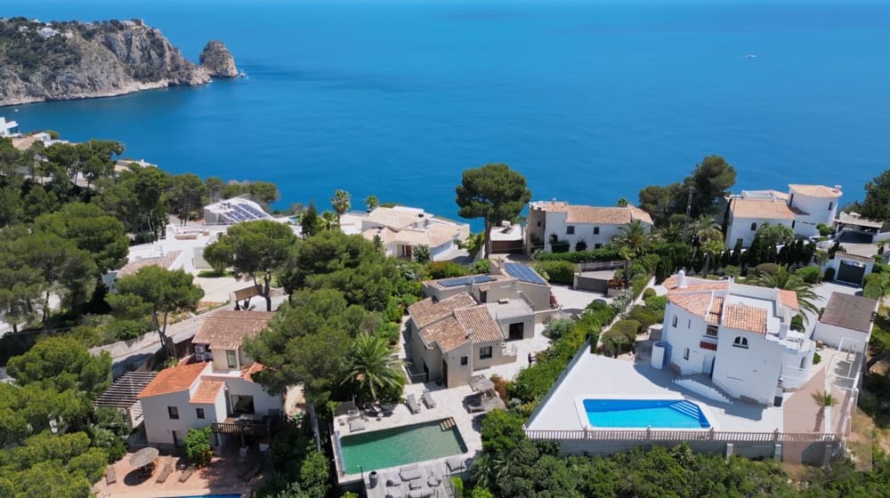 5 bedroom Villa for sale in Javea / Xabia - € 1,875,000 (Ref: 9511273)